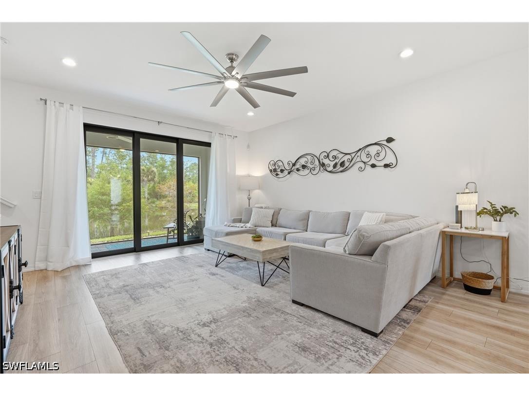 13081 Pembroke Drive Naples FL 34105 226026265 image13