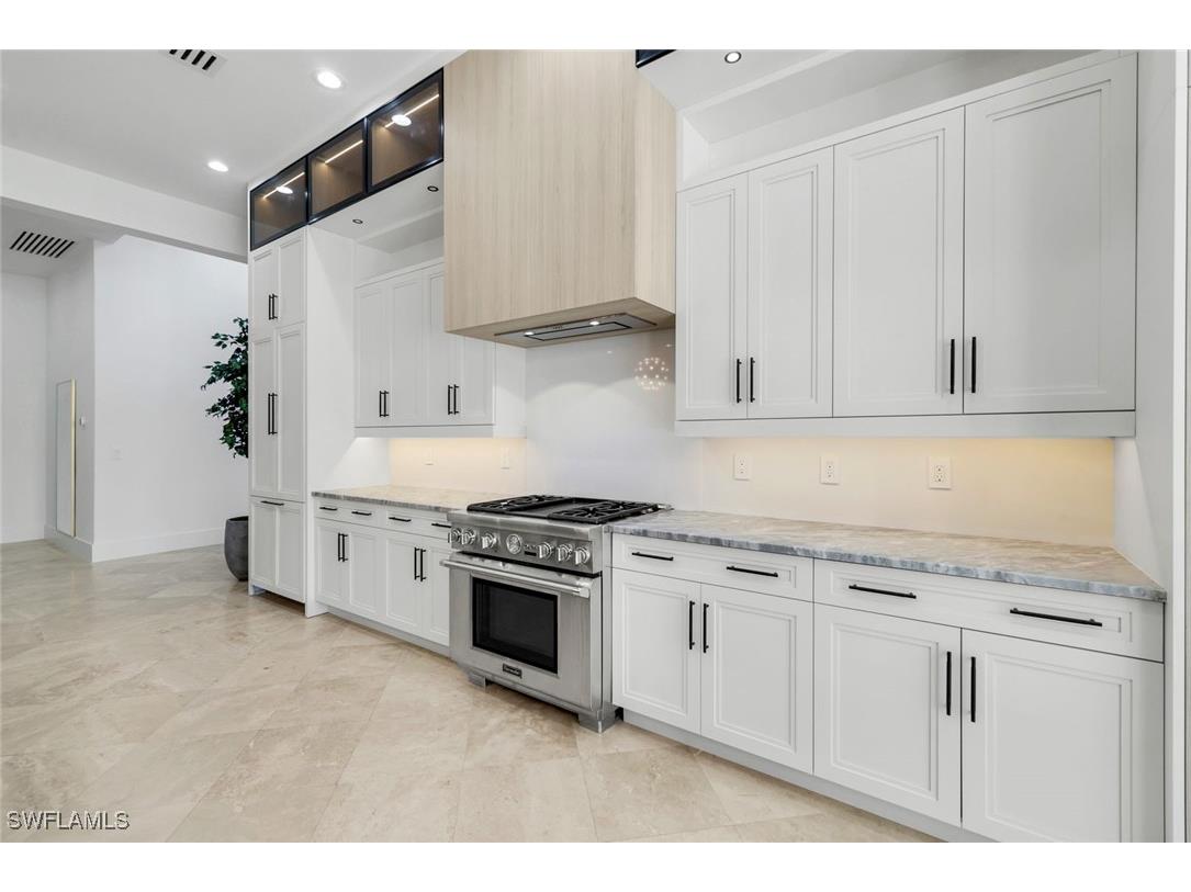13087 Pond Apple Drive E Naples FL 34119 225072672 image18