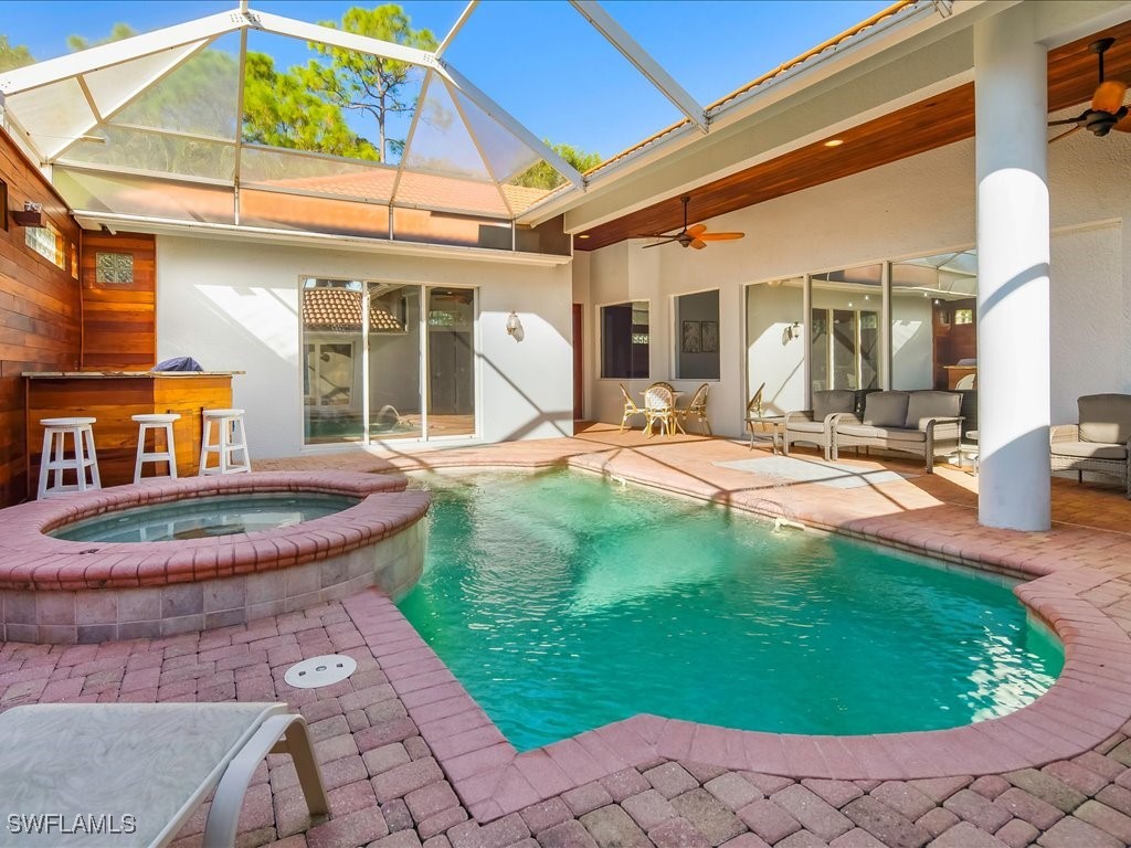 1309 Briarwood Court Naples FL 34104 225078885 image1