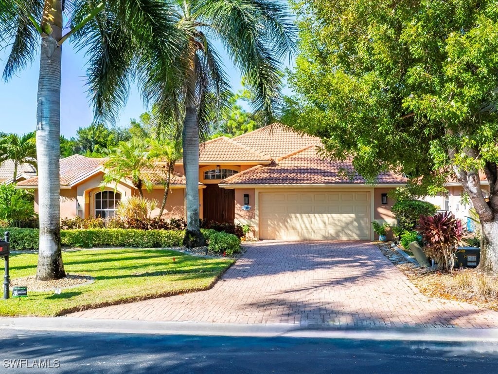 1309 Briarwood Court Naples FL 34104 225078885 image42