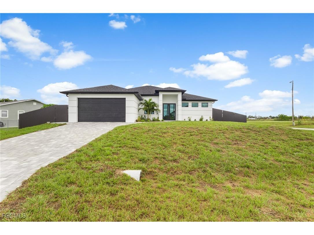 1309 NE 21st Avenue Cape Coral FL 33909 2025014340 image1