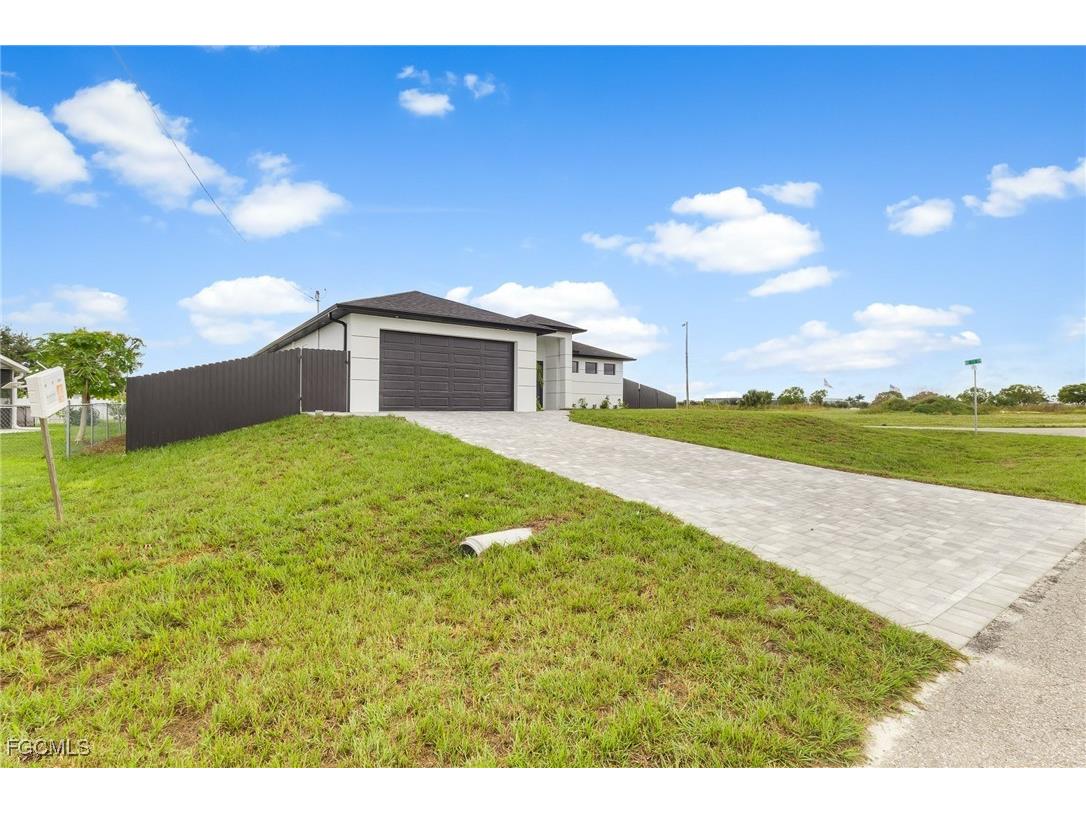 1309 NE 21st Avenue Cape Coral FL 33909 2025014340 image4