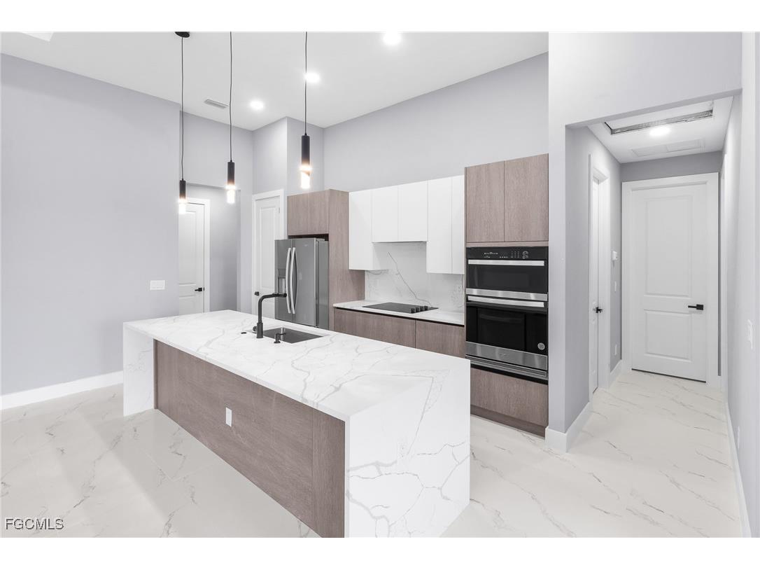 1309 NE 21st Avenue Cape Coral FL 33909 2025014340 image5