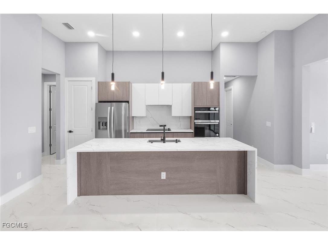 1309 NE 21st Avenue Cape Coral FL 33909 2025014340 image6