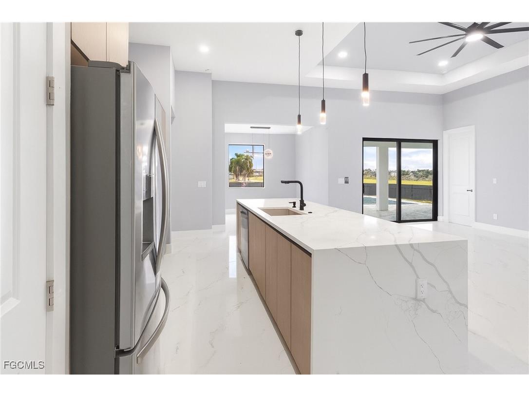 1309 NE 21st Avenue Cape Coral FL 33909 2025014340 image8