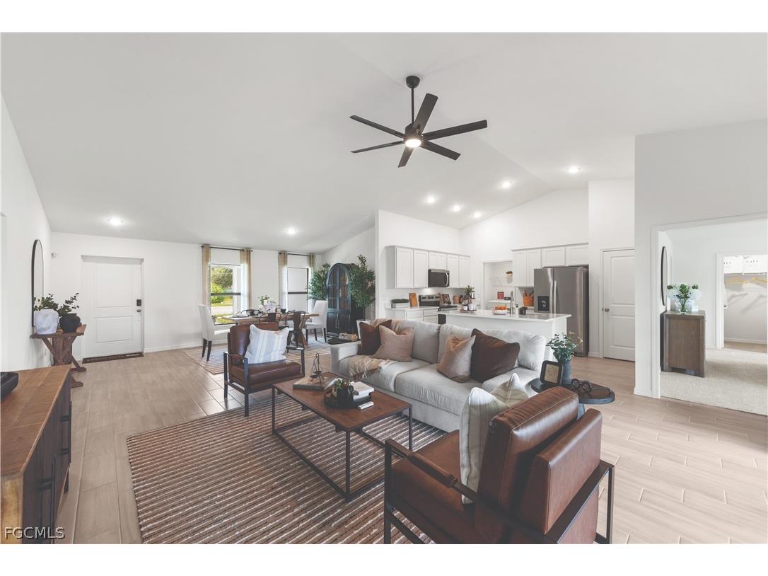 1309 NE 9th Avenue Cape Coral FL 33909 2026011393 image4