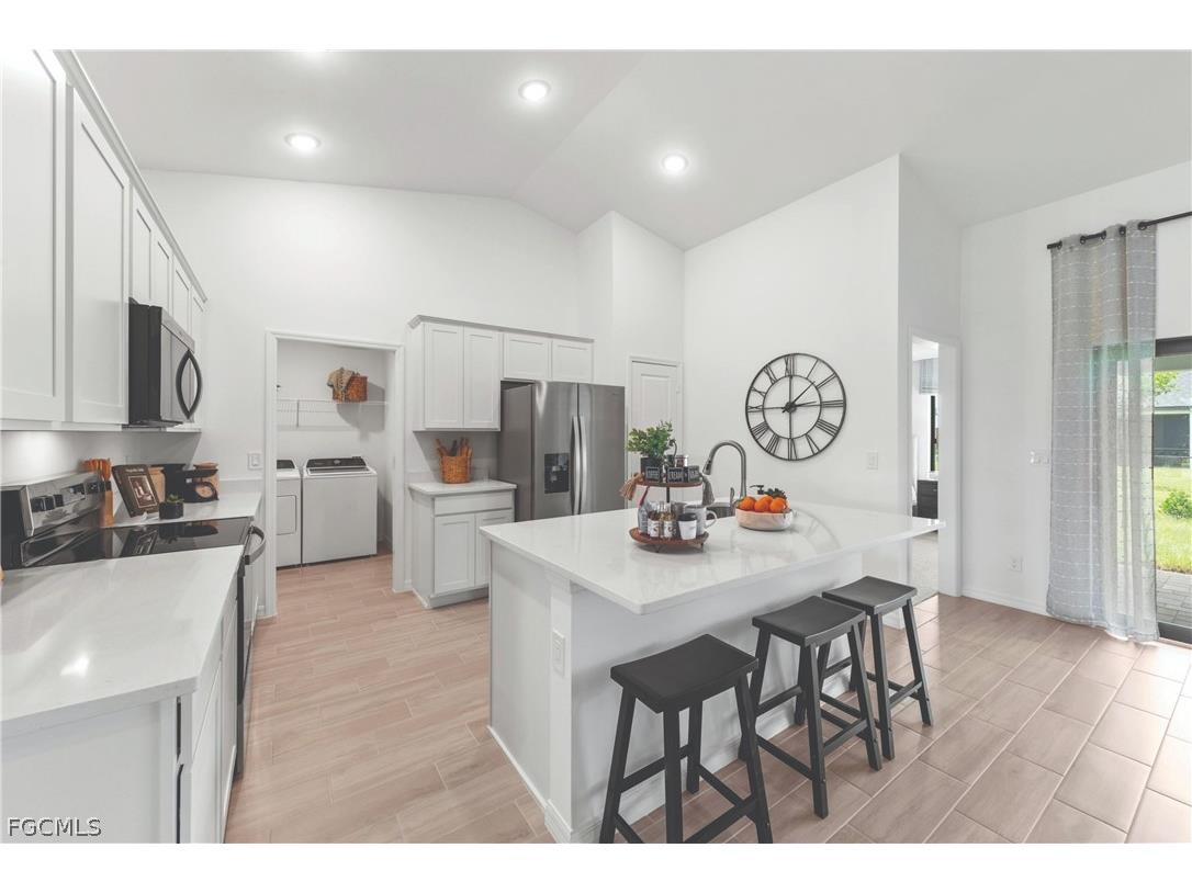 1309 NE 9th Avenue Cape Coral FL 33909 2026011393 image5
