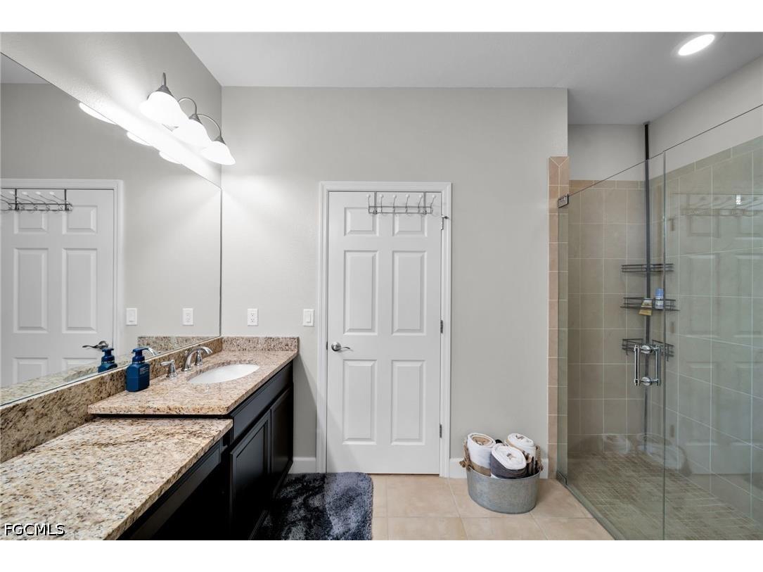 1309 Pamplico Court Cape Coral FL 33991 2026016929 image14