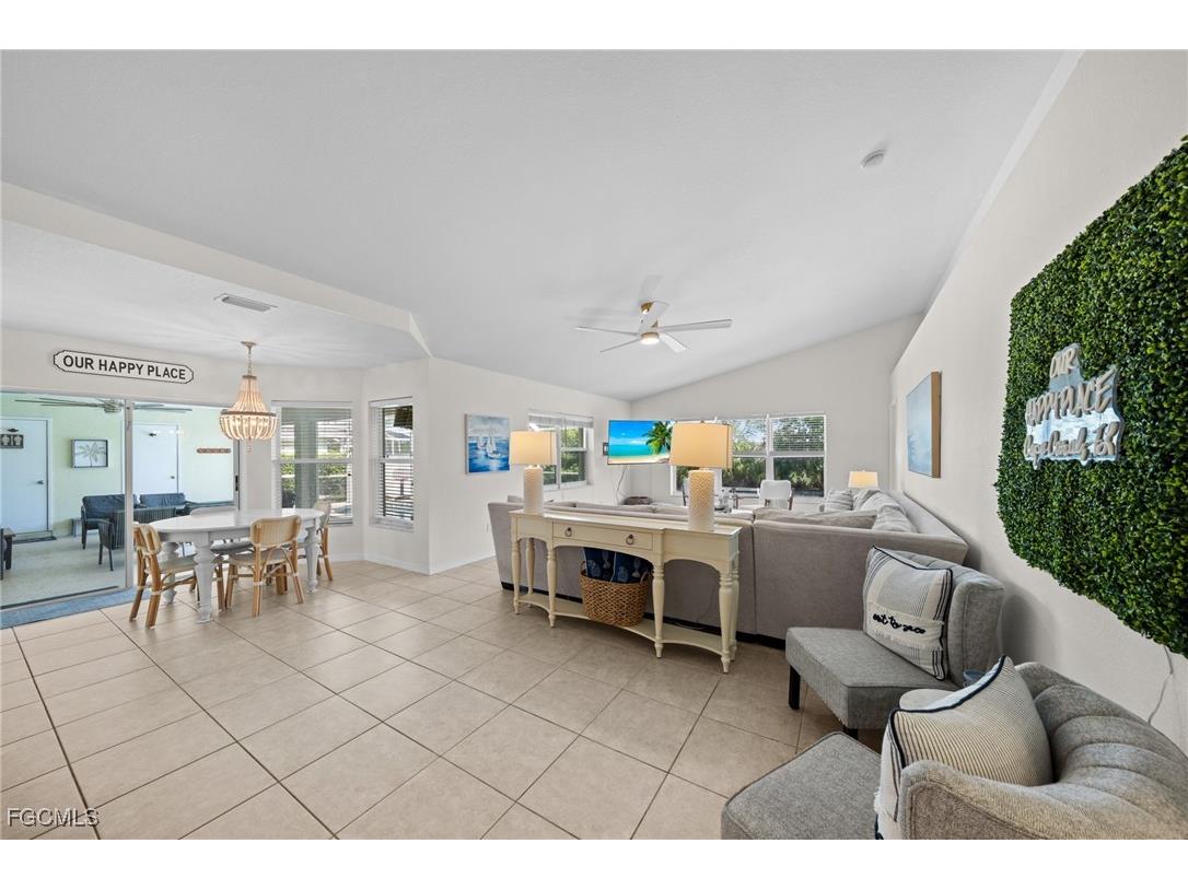 1309 SE 10th Terrace Cape Coral FL 33990 2025005539 image10