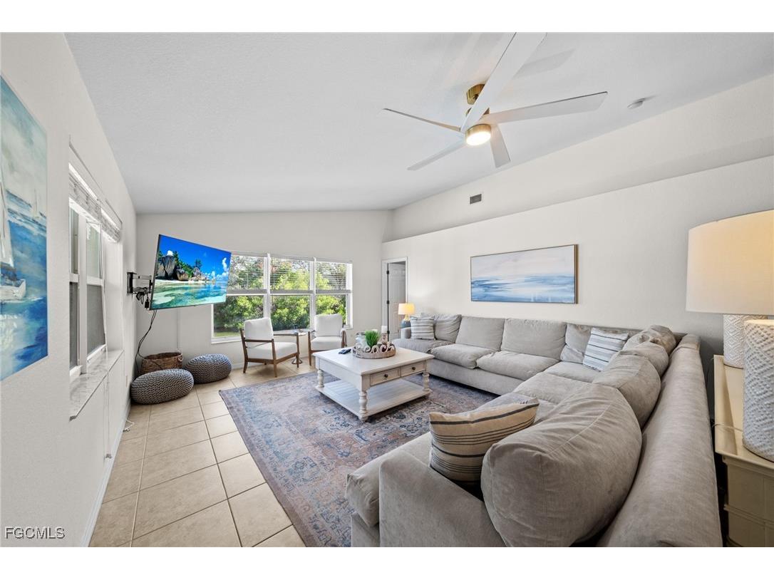 1309 SE 10th Terrace Cape Coral FL 33990 2025005539 image12