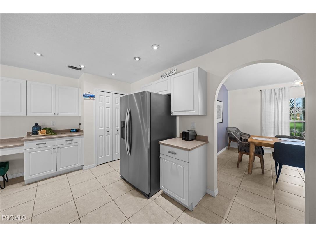 1309 SE 10th Terrace Cape Coral FL 33990 2025005539 image15