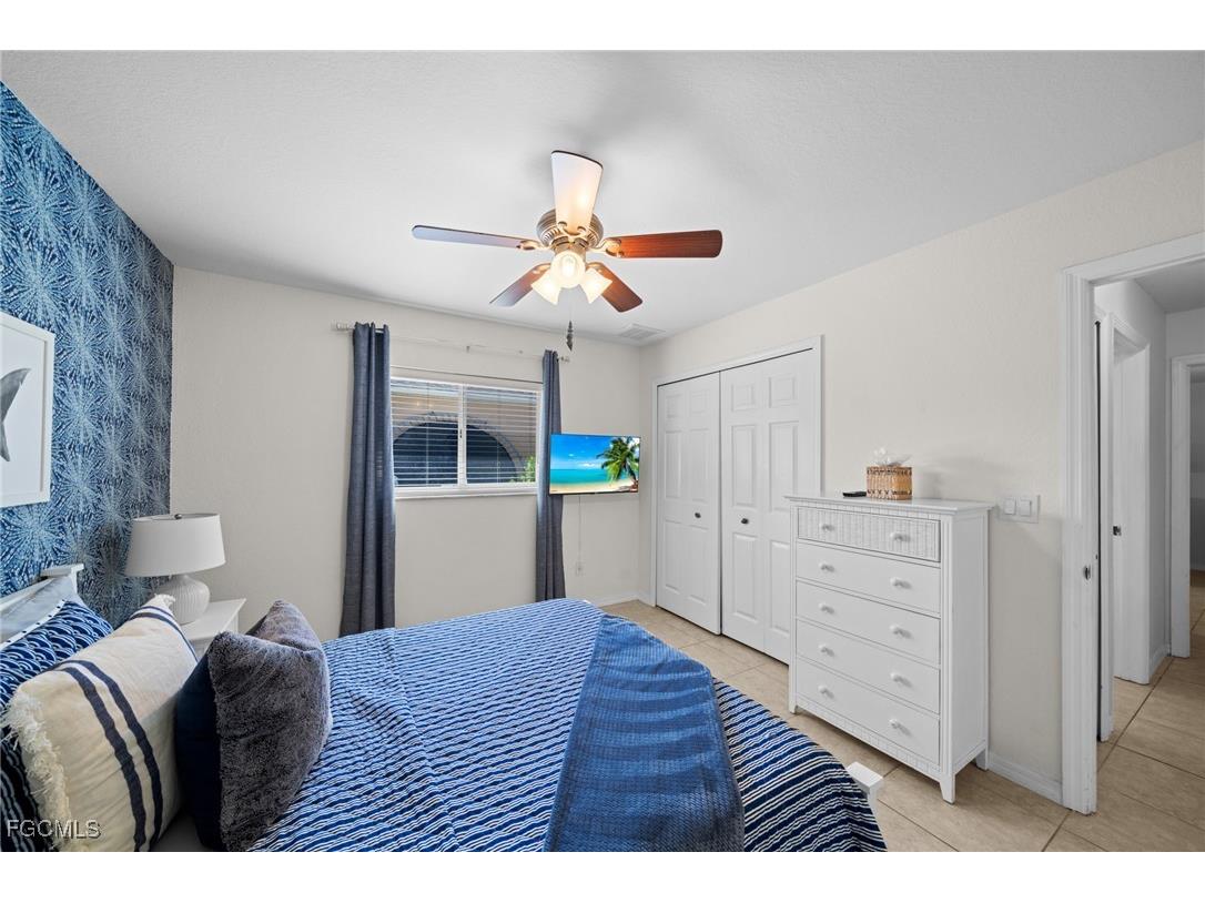 1309 SE 10th Terrace Cape Coral FL 33990 2025005539 image24