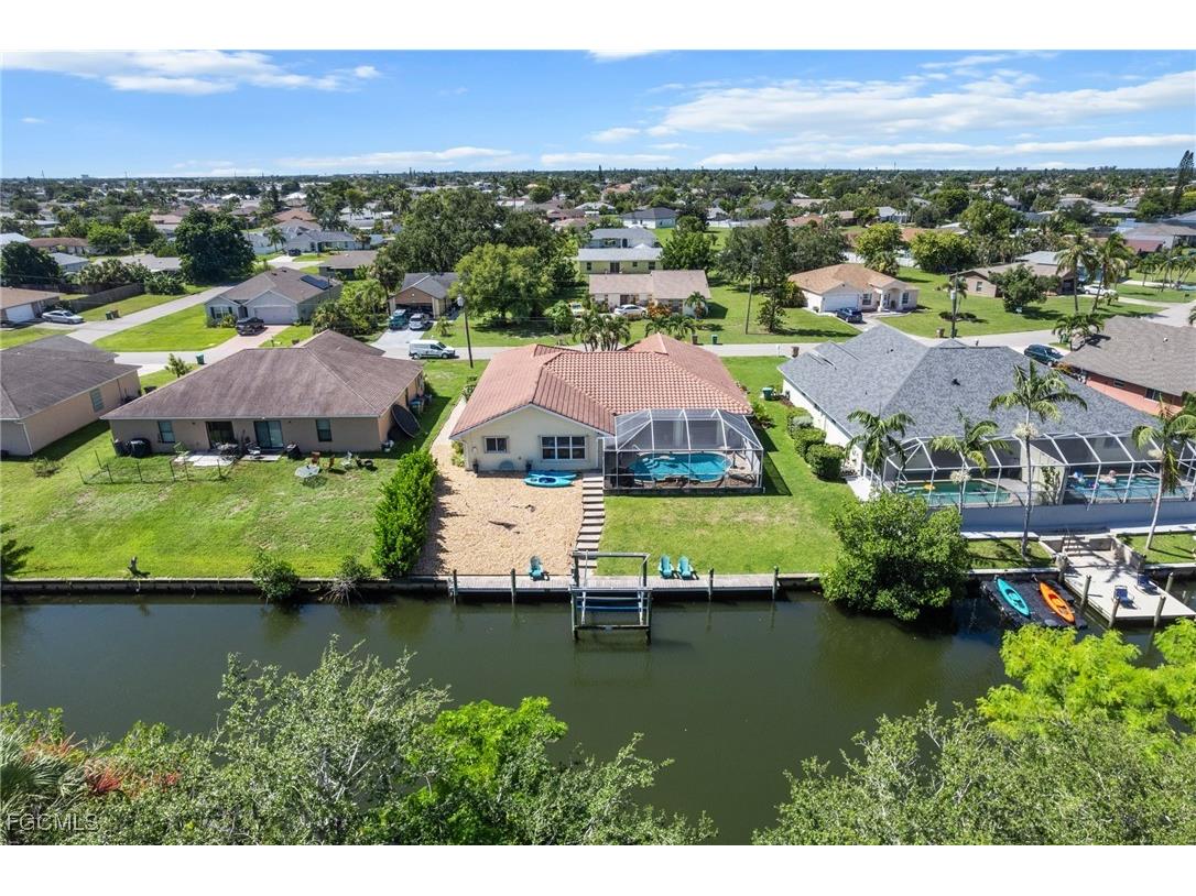 1309 SE 10th Terrace Cape Coral FL 33990 2025005539 image3