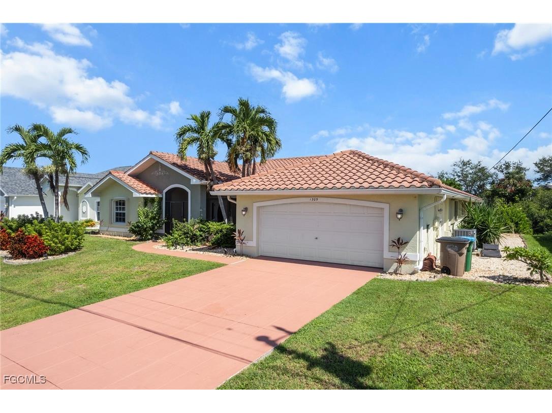 1309 SE 10th Terrace Cape Coral FL 33990 2025005539 image39