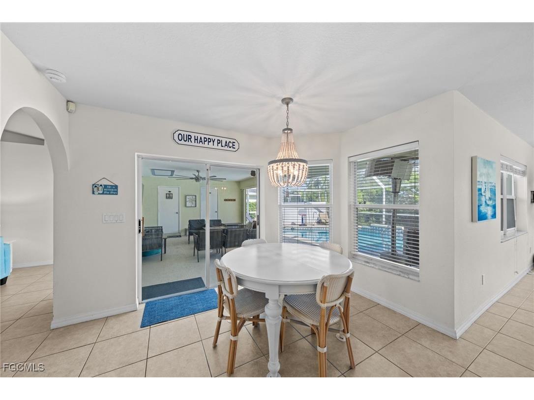 1309 SE 10th Terrace Cape Coral FL 33990 2025005539 image9