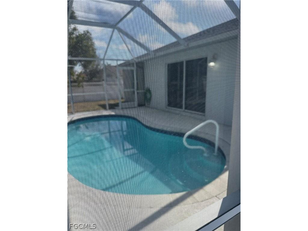 1309 SW 14th Terrace Cape Coral FL 33991 2026004932 image10