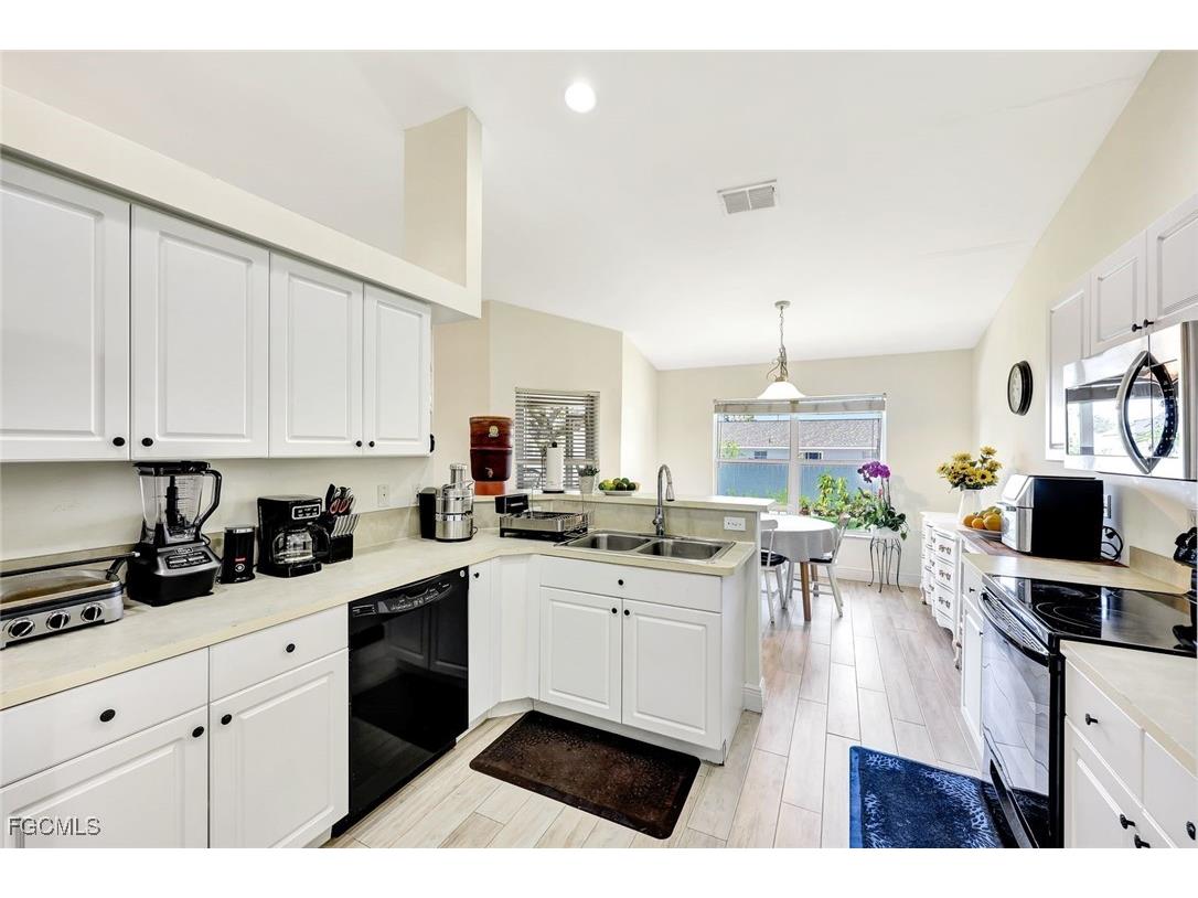 1309 SW 29th Street Cape Coral FL 33914 2025024768 image10