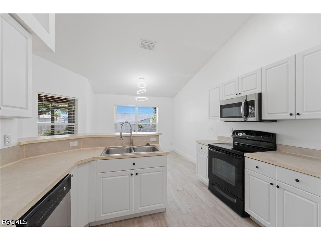 1309 SW 29th Street Cape Coral FL 33914 2026031302 image10