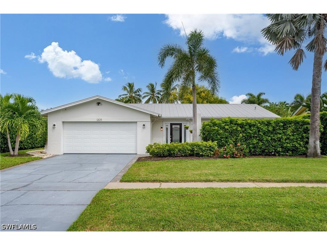 1309 Westlake Boulevard Naples FL 34103 226023107 image3