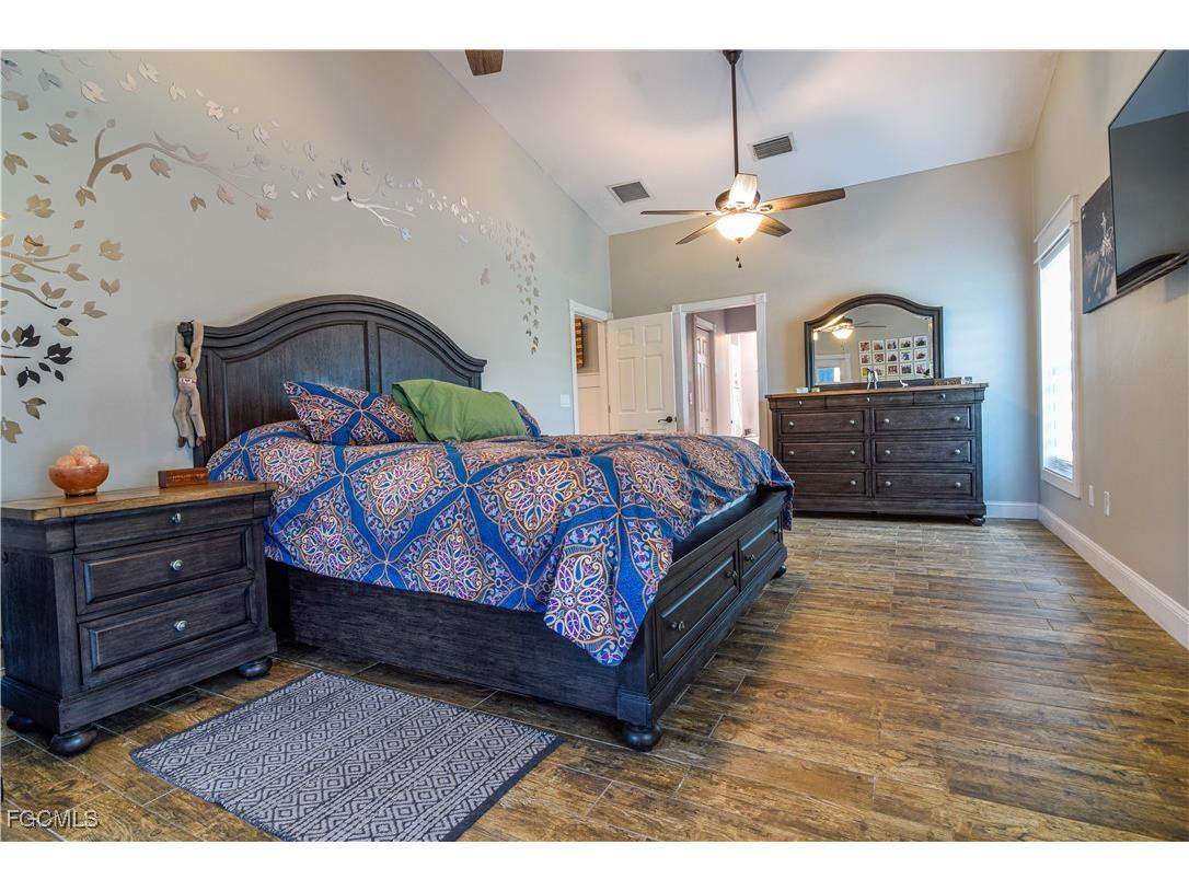 13091 Orange River Boulevard Fort Myers FL 33905 2025017432 image18