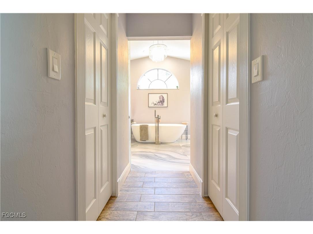 13091 Orange River Boulevard Fort Myers FL 33905 2025017432 image22