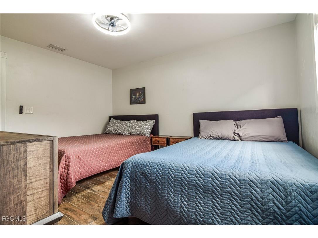 13091 Orange River Boulevard Fort Myers FL 33905 2025017432 image39