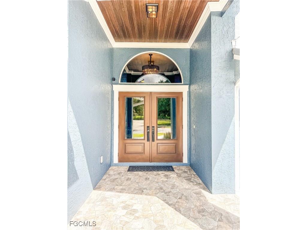 13091 Orange River Boulevard Fort Myers FL 33905 2025017432 image5