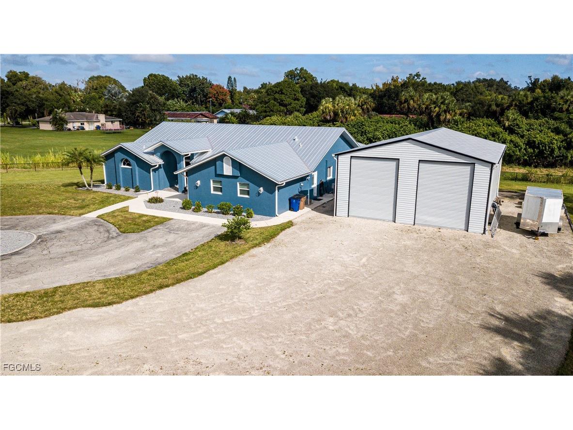 13091 Orange River Boulevard Fort Myers FL 33905 2025017432 image50