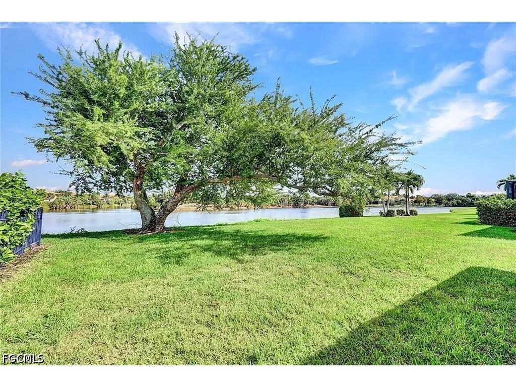13092 Silver Thorn Loop North Fort Myers FL 33903 2026029388 image16