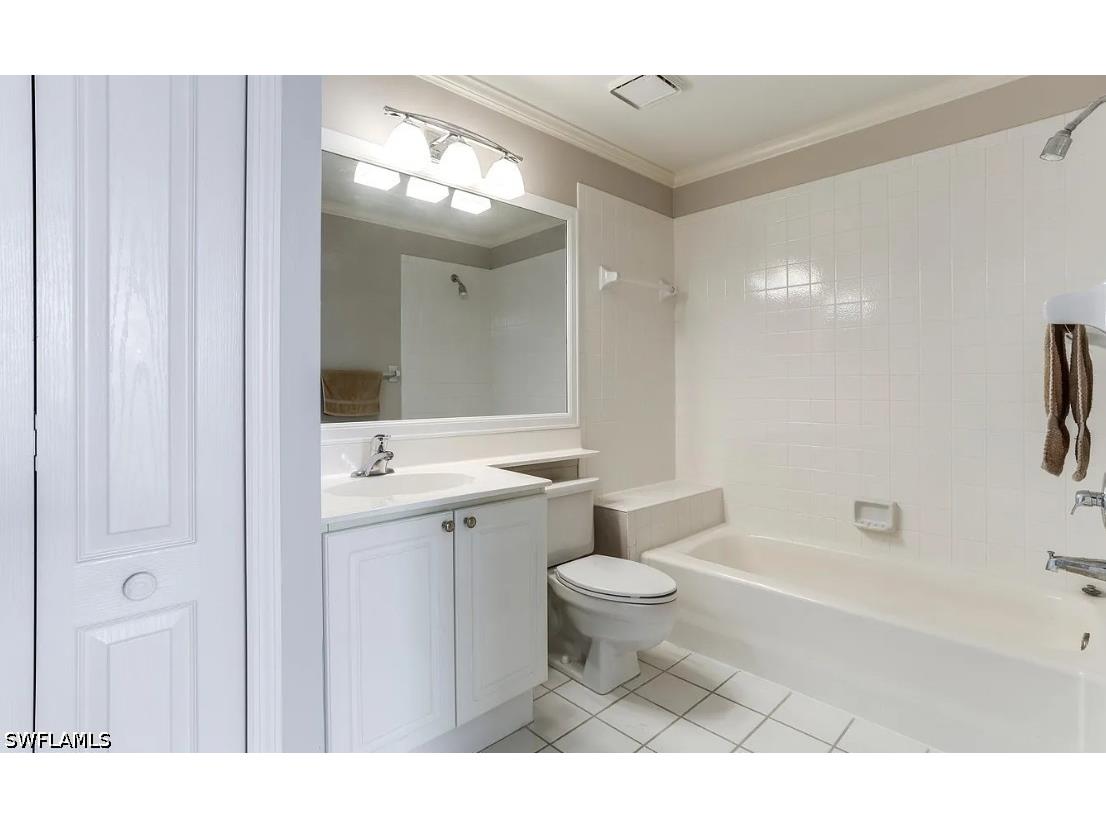 13093 Castle Harbour Drive #L10 Naples FL 34110 226020676 image10