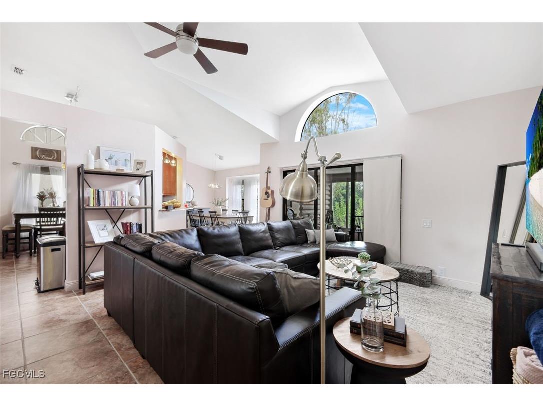 13095 Regent Circle Fort Myers FL 33966 2025000676 image1