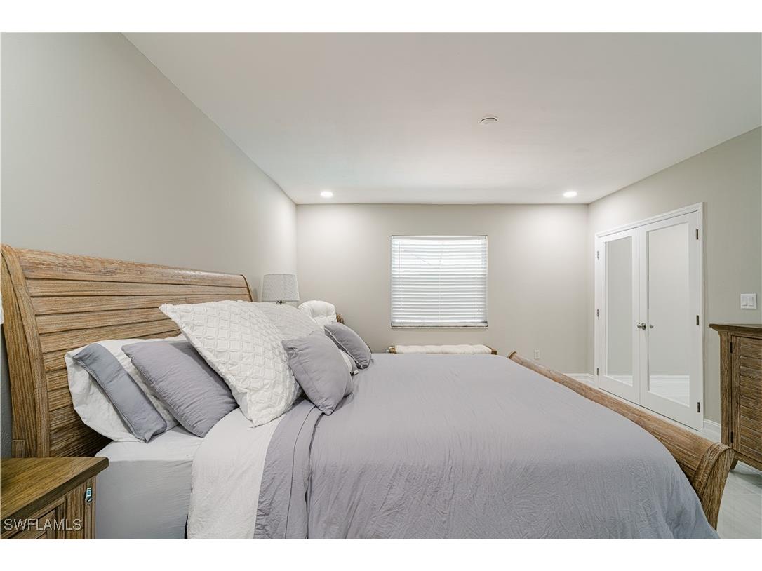 131 25th Street SW Naples FL 34117 225065668 image27