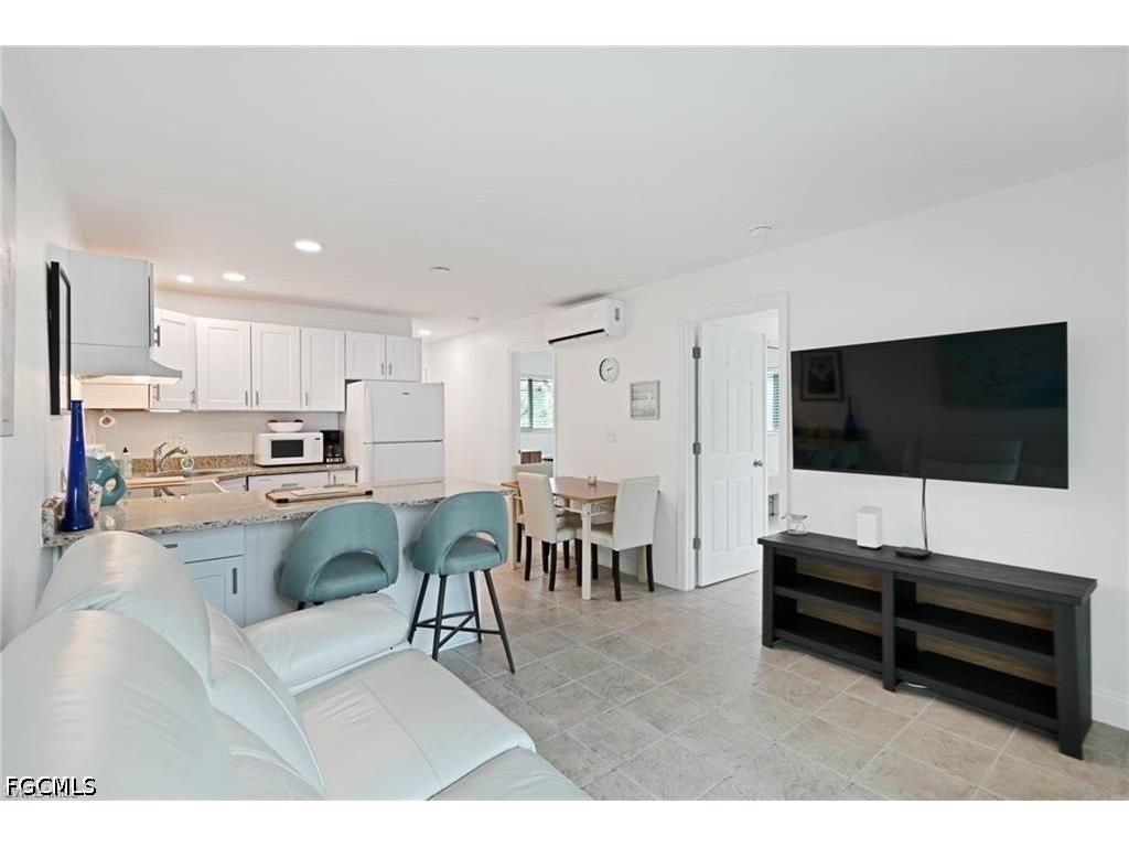 131 Eucalyptus Court Fort Myers Beach FL 33931 2026031538 image4
