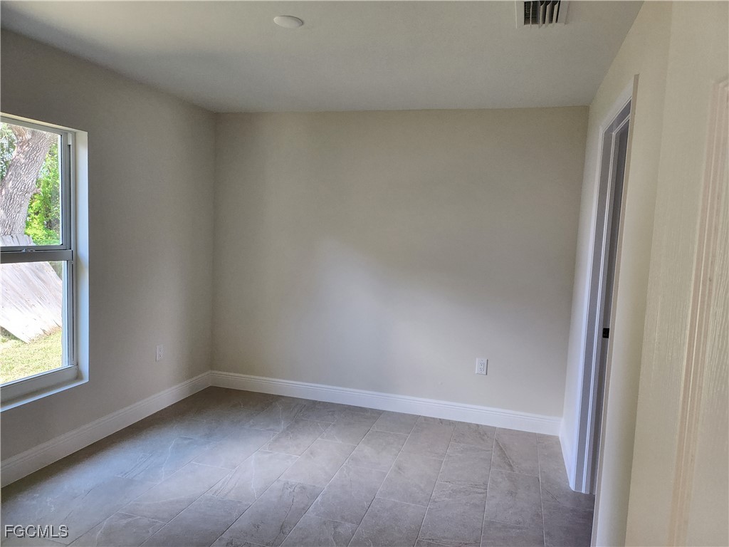 131 Grant Boulevard Lehigh Acres FL 33974 2025016046 image14