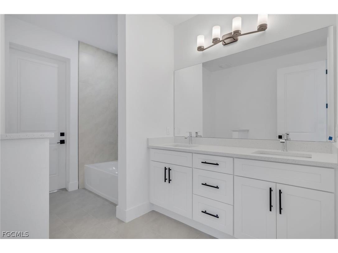 131 NW 7th Terrace Cape Coral FL 33993 2025009257 image17