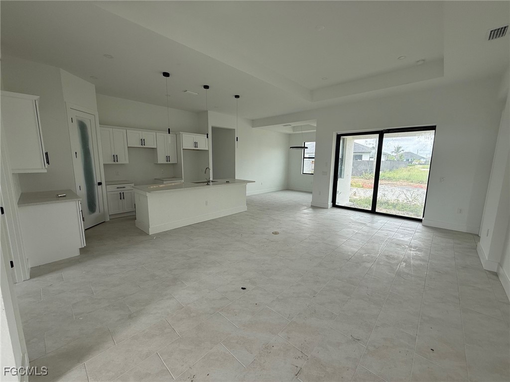 131 NW 7th Terrace Cape Coral FL 33993 2025009257 image2