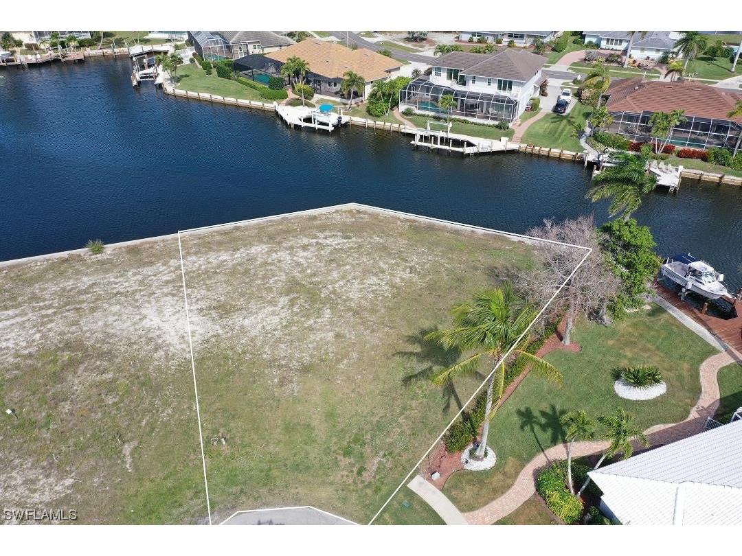 131 Templewood Court Marco Island FL 34145 224008297 image1