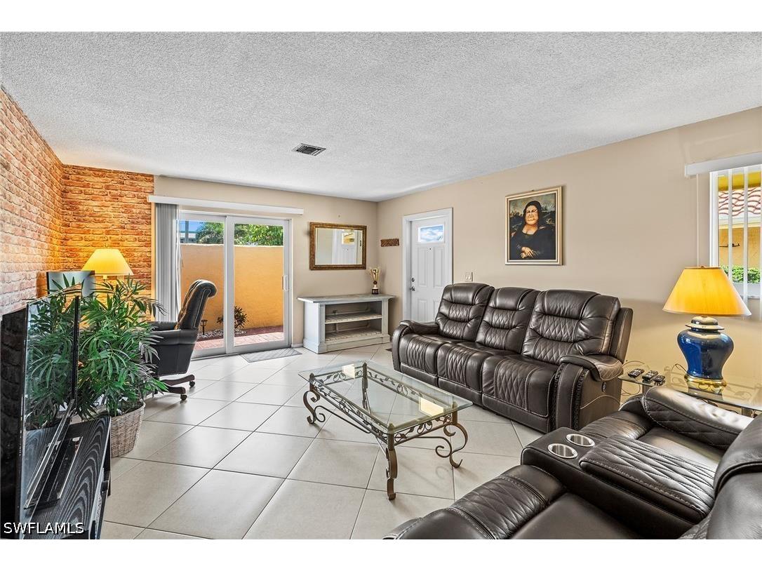 131 Teryl Road #C3 Naples FL 34112 226013221 image9