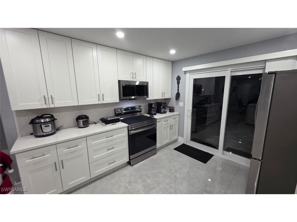 131 Puffin Court Royal Palm Beach FL 33411 226004542 image11