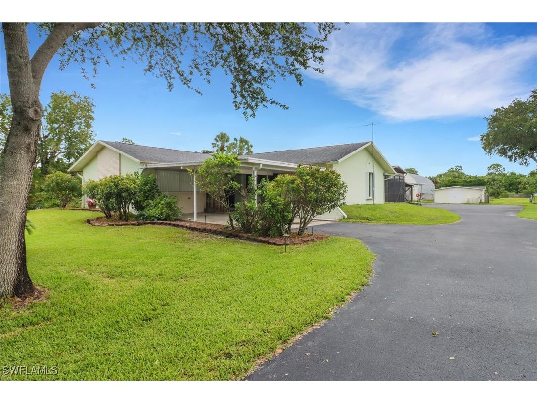 1310 11th Street SW Naples FL 34117 225061637 image1