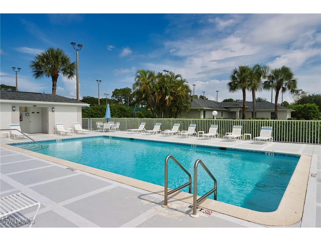1310 Charleston Square Drive #1 Naples FL 34110 225066660 image1