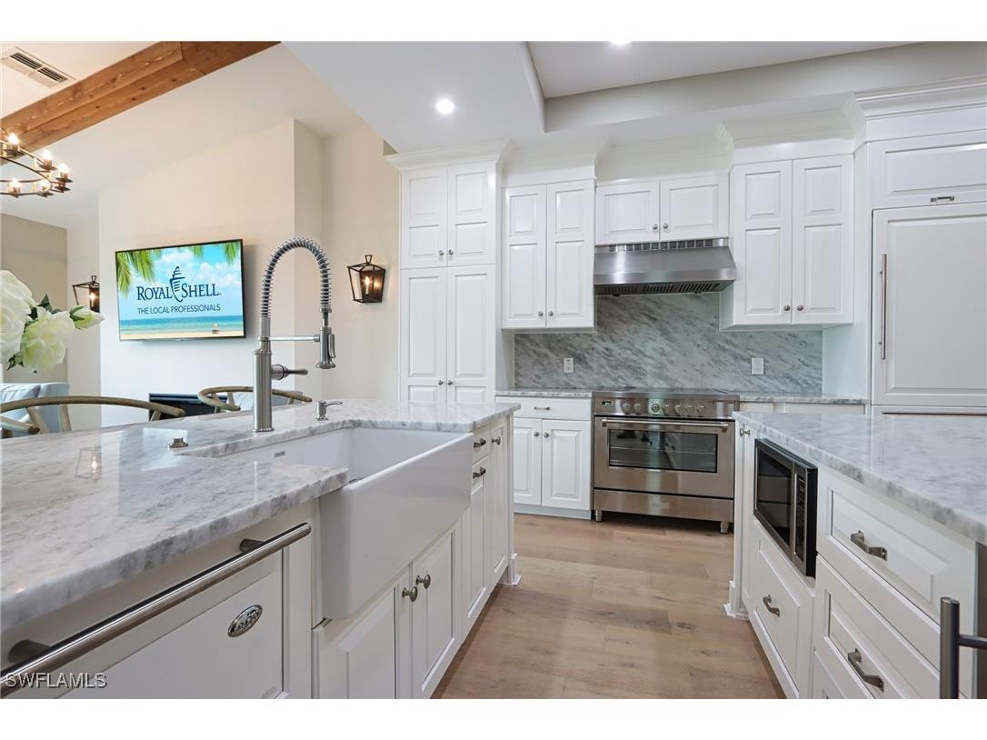 1310 Charleston Square Drive #1 Naples FL 34110 225066660 image8