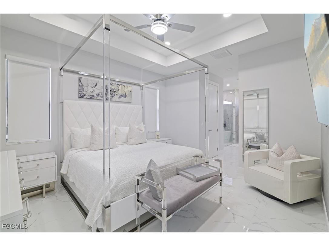 1310 NW 10th Terrace Cape Coral FL 33993 2025015471 image14