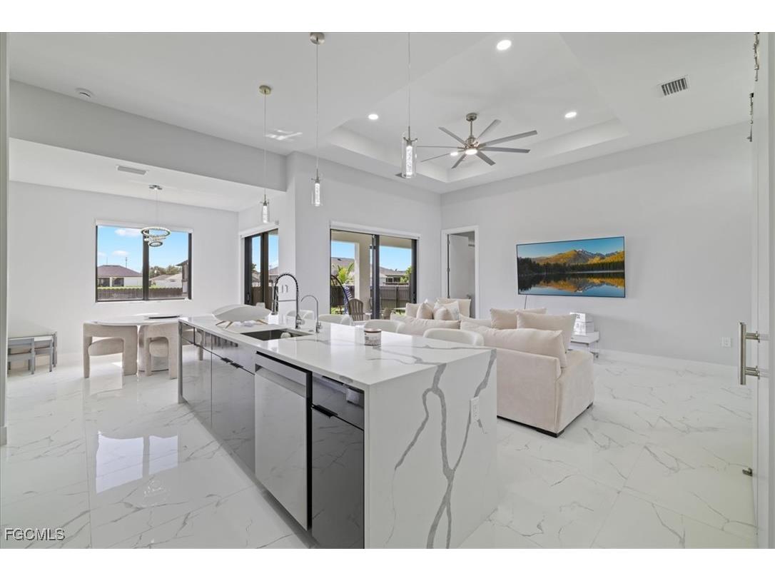 1310 NW 10th Terrace Cape Coral FL 33993 2025015471 image15