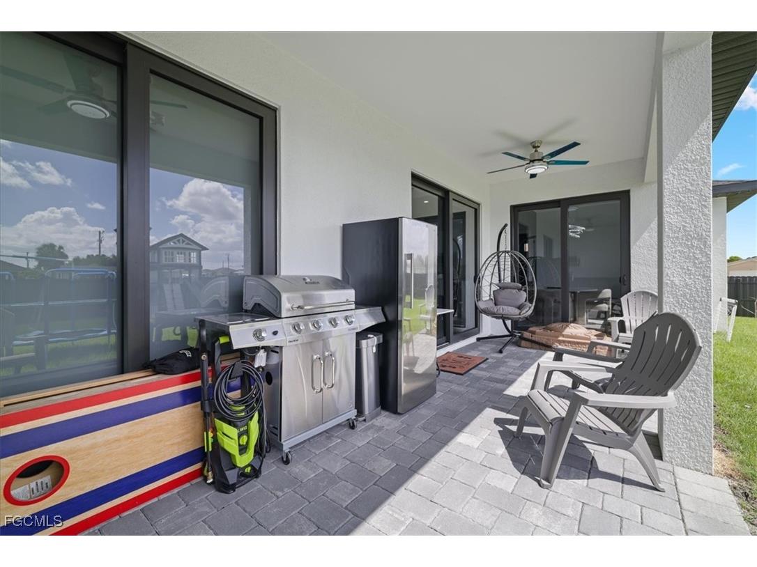1310 NW 10th Terrace Cape Coral FL 33993 2025015471 image34