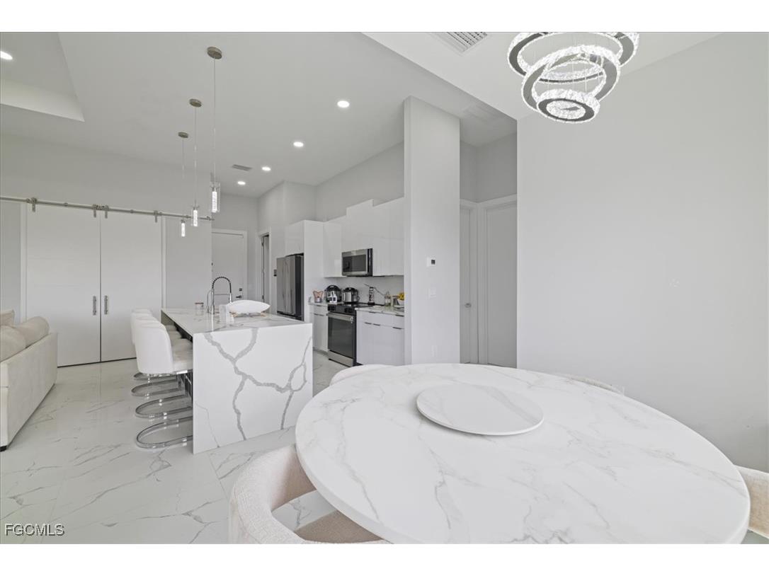 1310 NW 10th Terrace Cape Coral FL 33993 2025015471 image6