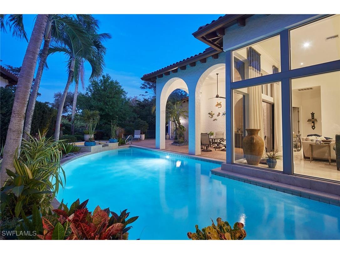 1310 Noble Heron Way Naples FL 34105 225009596 image1