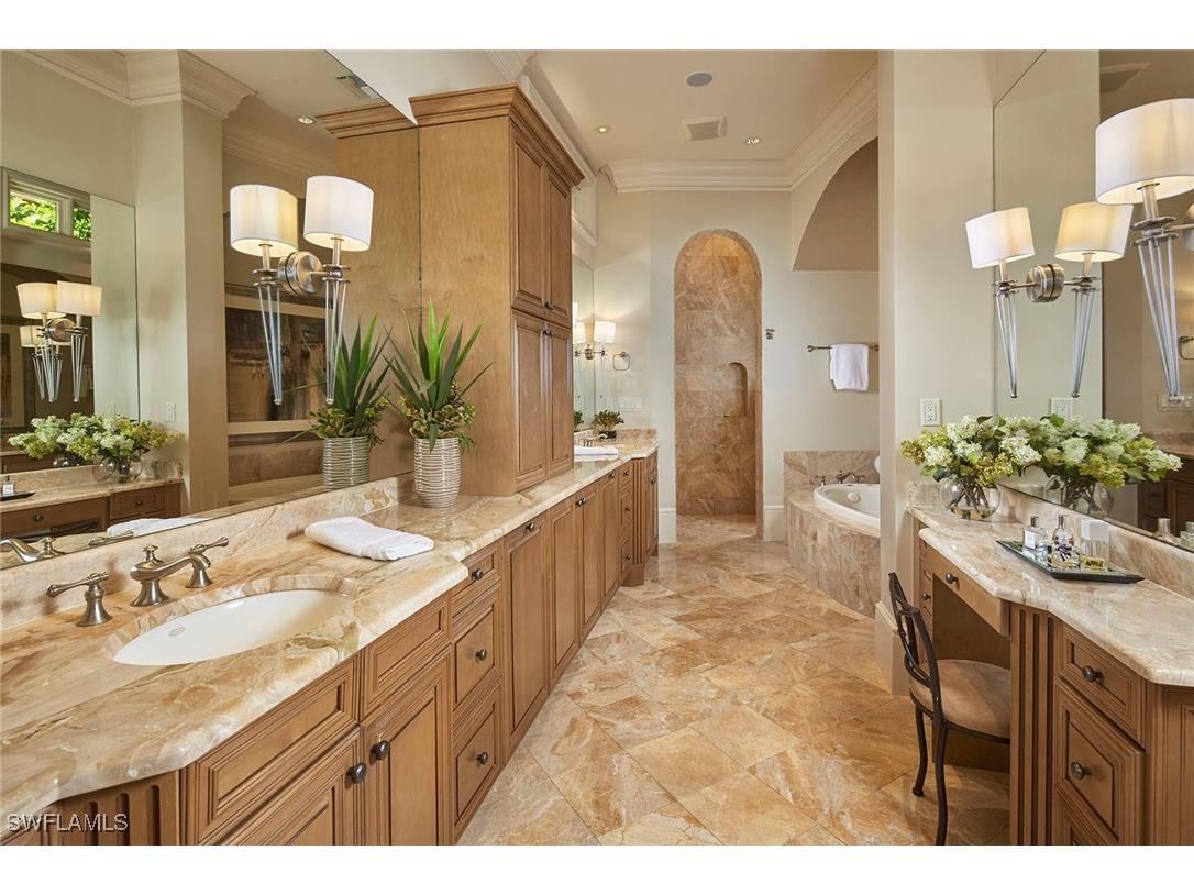 1310 Noble Heron Way Naples FL 34105 225009596 image16