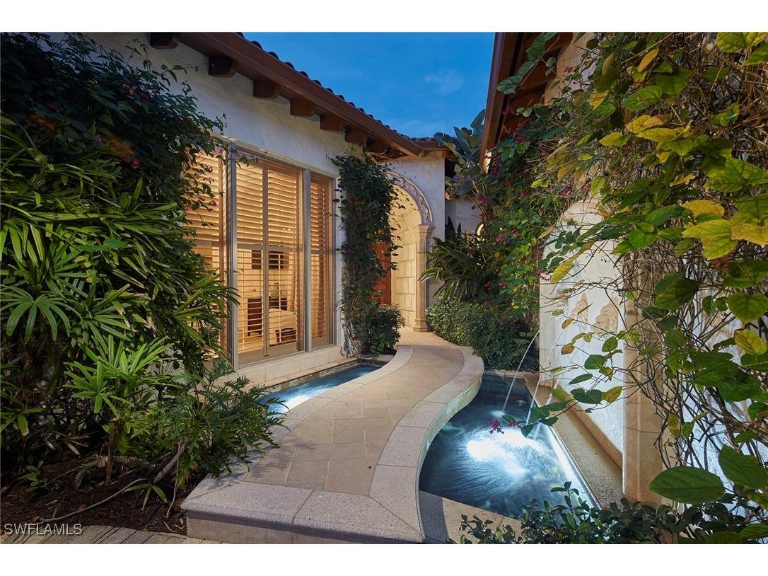 1310 Noble Heron Way Naples FL 34105 225009596 image4