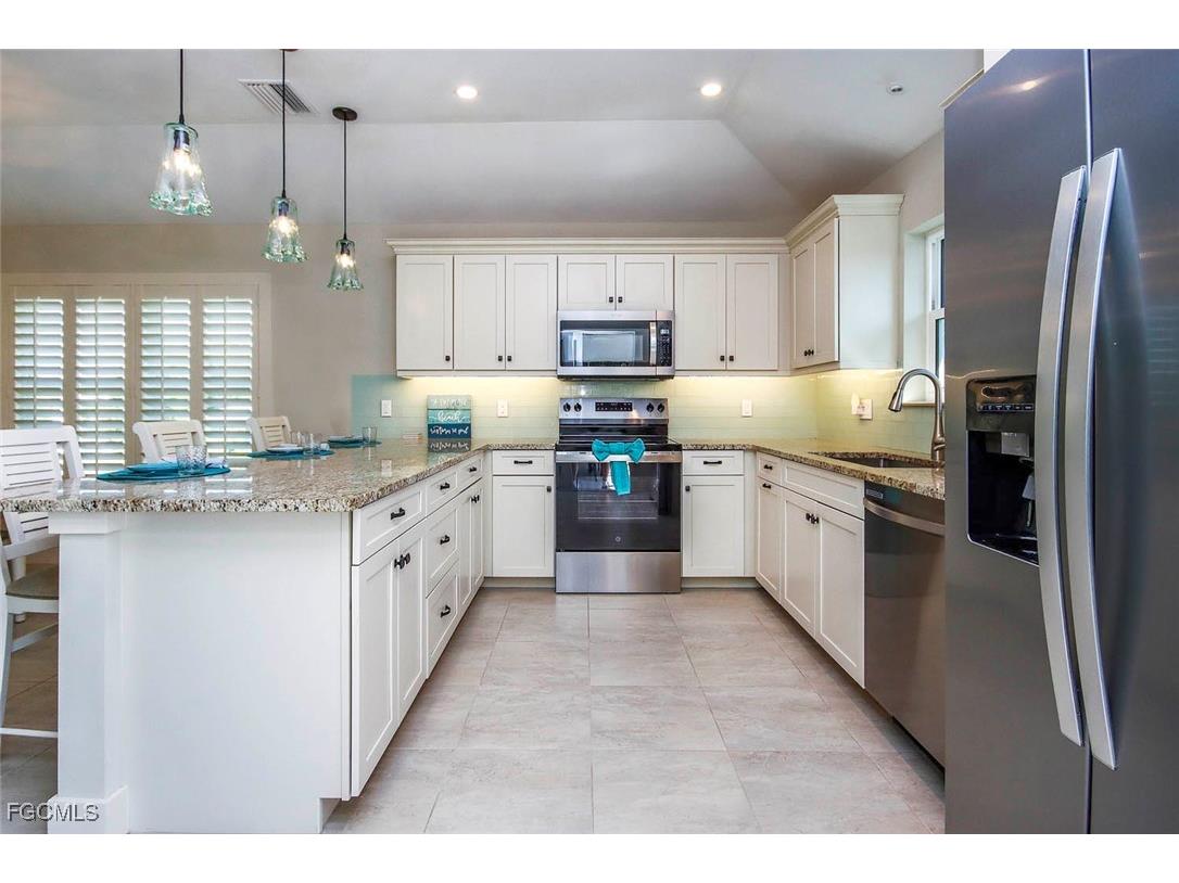 1310 Par View Drive Sanibel FL 33957 2025022766 image8